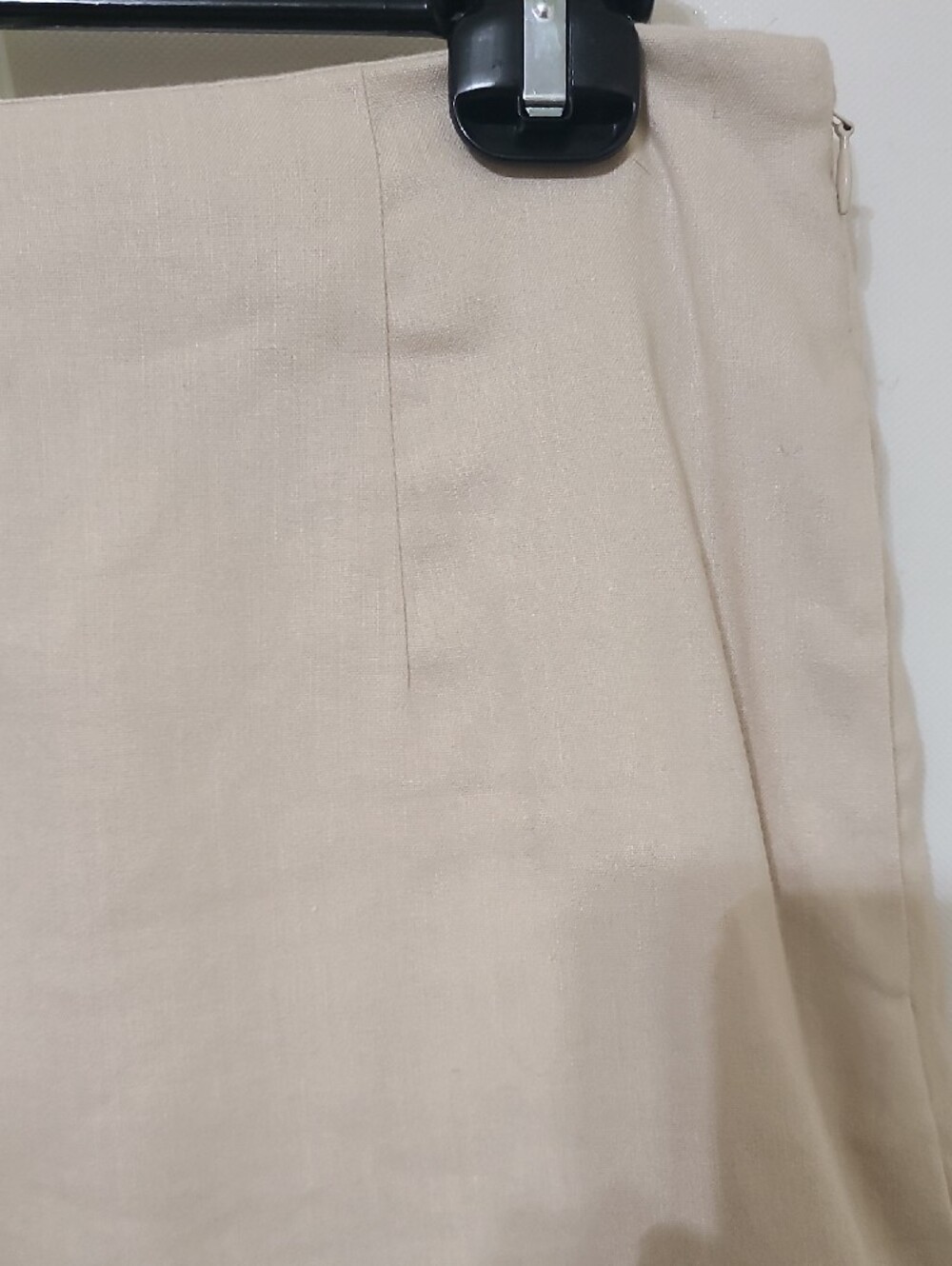 Antonio Melani Women's Cream Linen Blend High-Waist Shorts - Size 6 - Picture 2 of 11